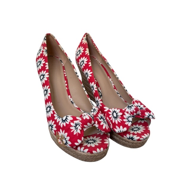 Tory Burch Shoes - NEW Tory Burch Dory Red Floral Canvas Peep Toe Wedge Heels Size 8.5